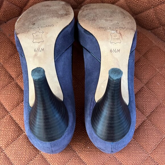 Feminine Lavender Suede Velvet Bow Round Toe Cuban Heel Arturo Chiang Size 6.5 - Picture 6 of 7